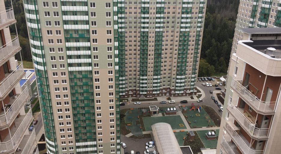 Изумрудные холмы-3